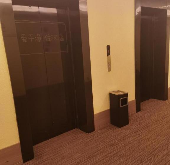 Hanting Hotel Yancheng Dafeng North Bus Station