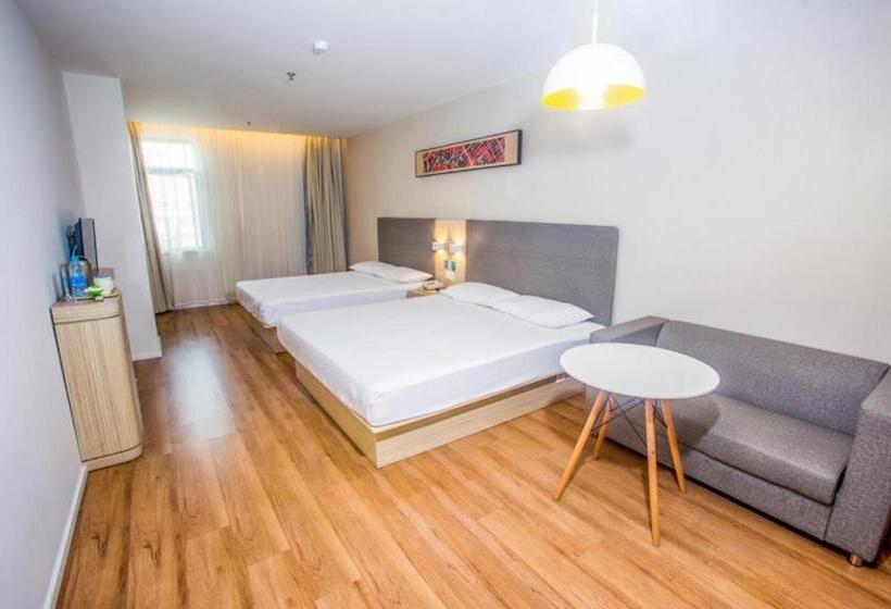 Hanting Hotel Yibin High Gaoke Station