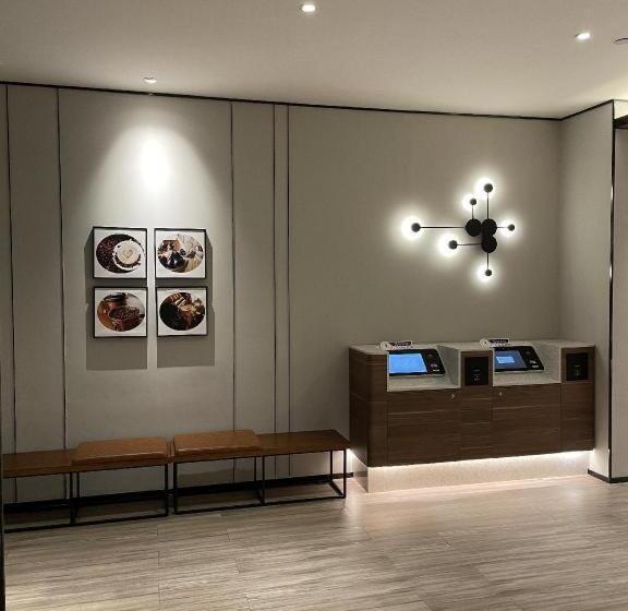 Hanting Hotel Ylan County Government Tongjiang Road