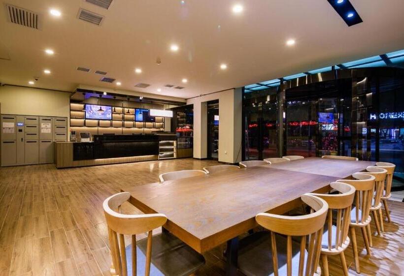 Hanting Hotel Yulin Jingbian County Government