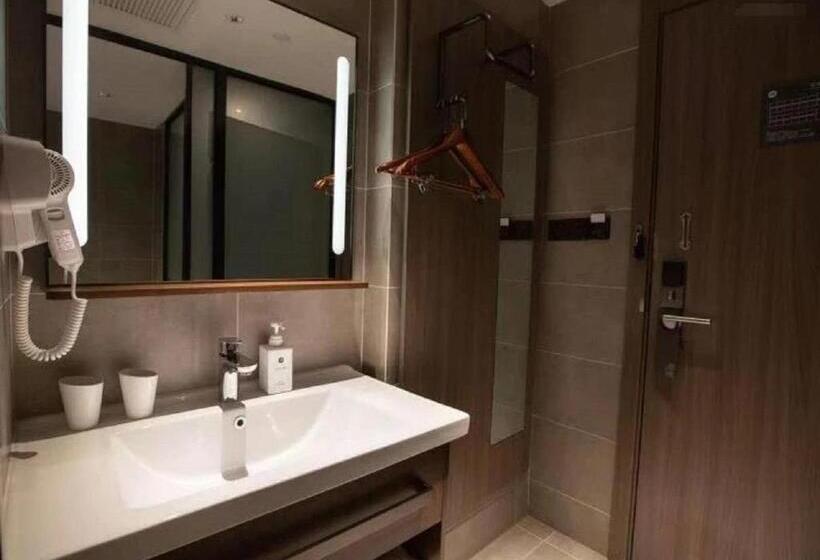 Hanting Hotel Zhengzhou Shakou Road