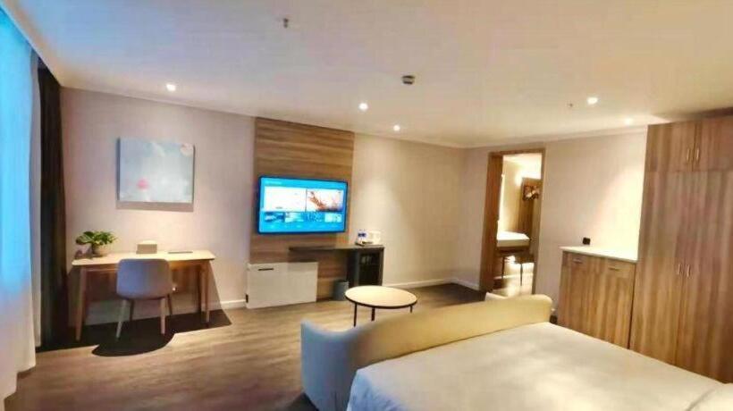 Hanting Premium Hotel Gonghe Qinghai Lake South Street