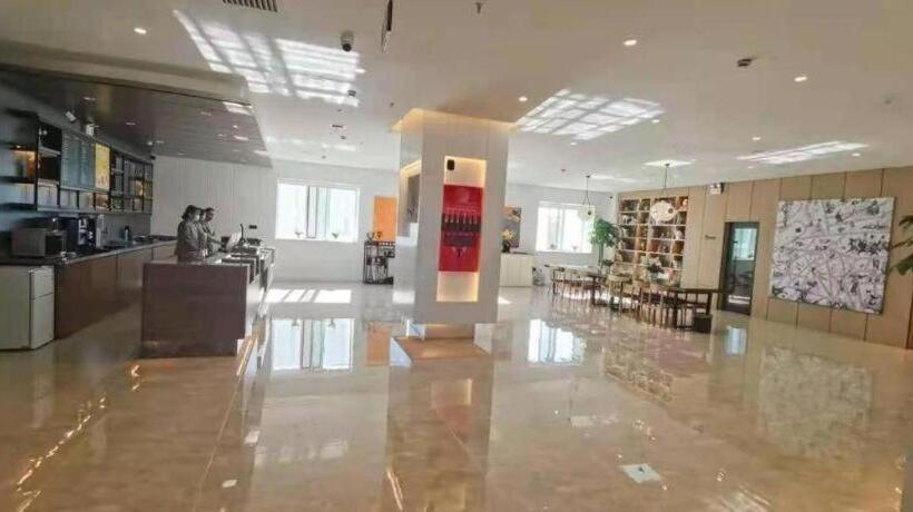 Hanting Premium Hotel Gonghe Qinghai Lake South Street