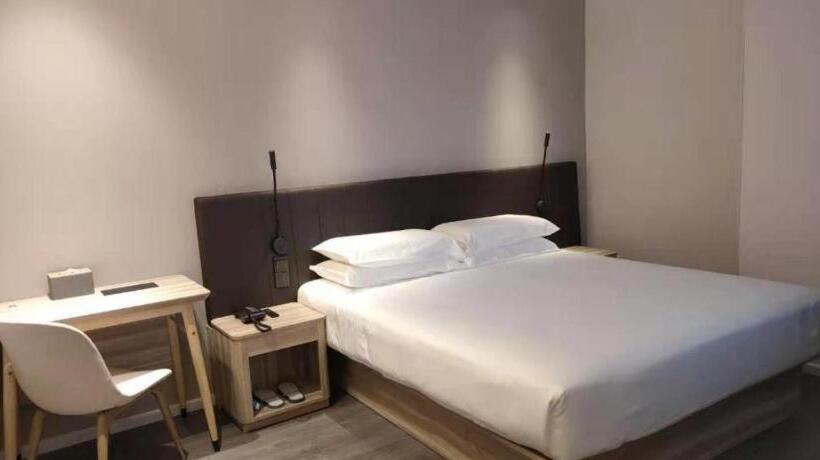 Hanting Premium Hotel Huayin Huashan Mountain Scenic Area Huayue Avenue