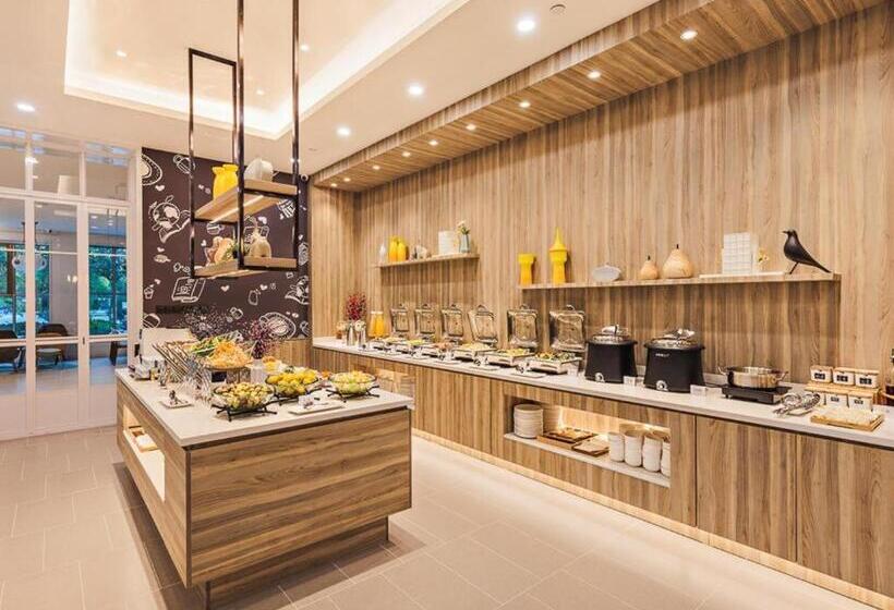 Hanting Premium Hotel Jinan Jiyang Jibei Park