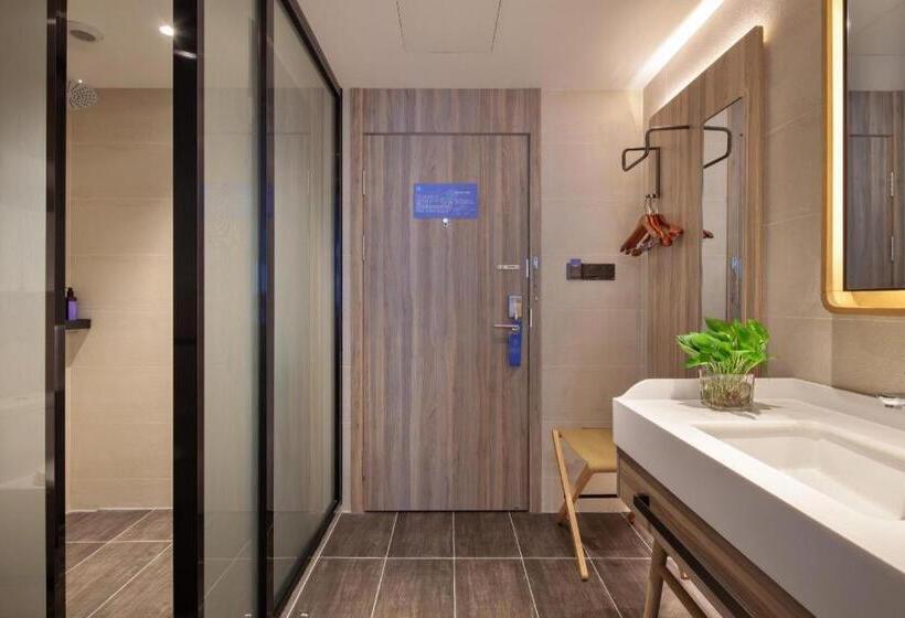 Hanting Premium Hotel Qingdao Taidong Metro Station