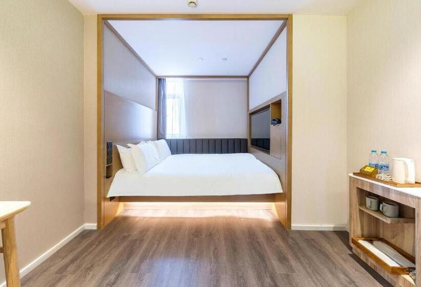 Hanting Premium Hotel Shanghai Fengxian Sports Center