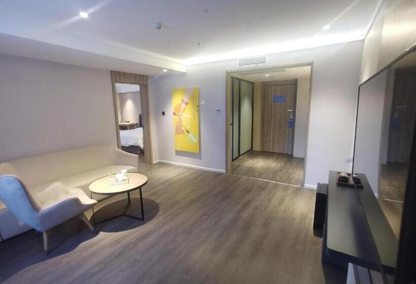Hanting Premium Hotel Shenyang Hunnan Aoti Center