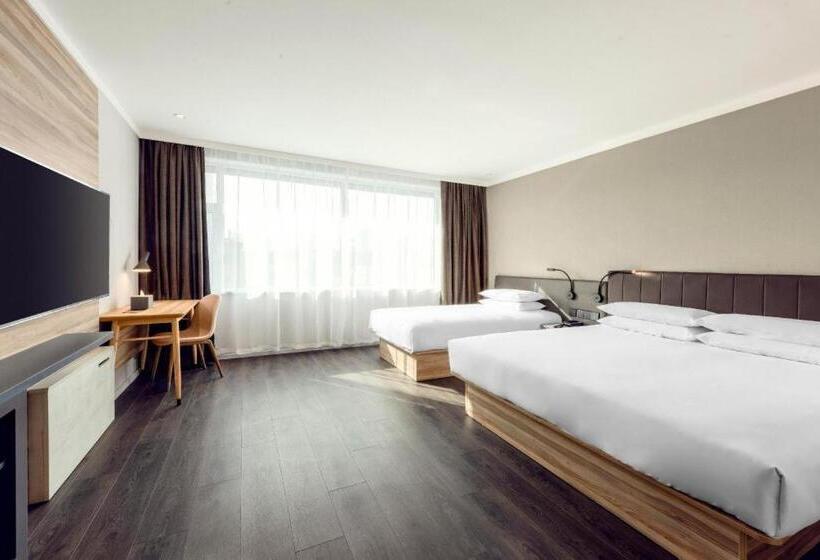 Hanting Premium Hotel Xi Ning Bayi Road Minhang Tower