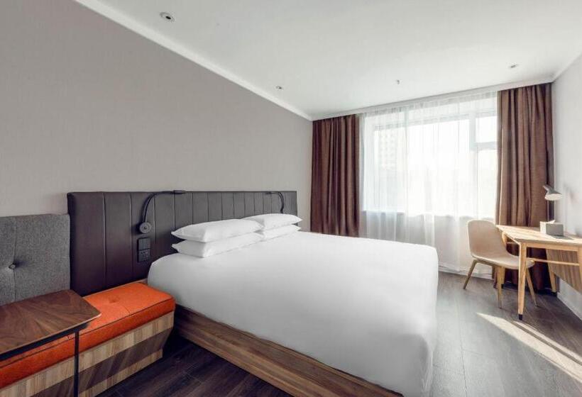 Hanting Premium Hotel Xi Ning Bayi Road Minhang Tower