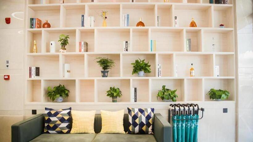 酒店 City Comfort Inn Heyuan Jianji University Town Wanda Plaza