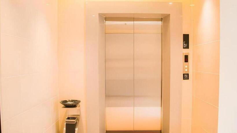 호텔 City Comfort Inn Heyuan Jianji University Town Wanda Plaza