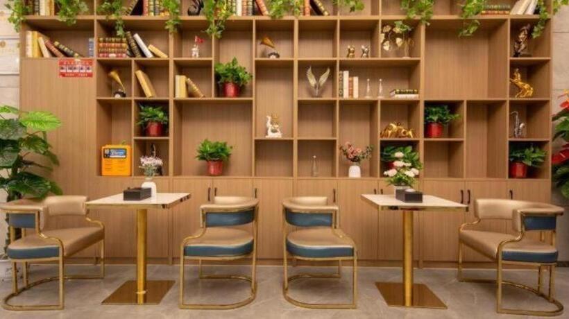 בית מלון כפרי Green Tree Inn Express Heze University Town