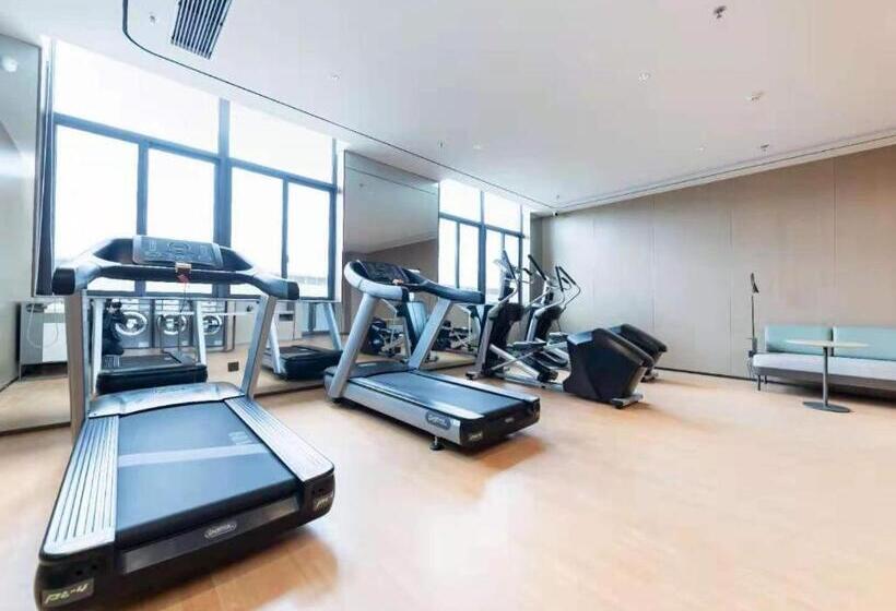 Ji Hotel Anqingyue West Hot Spring Avenue