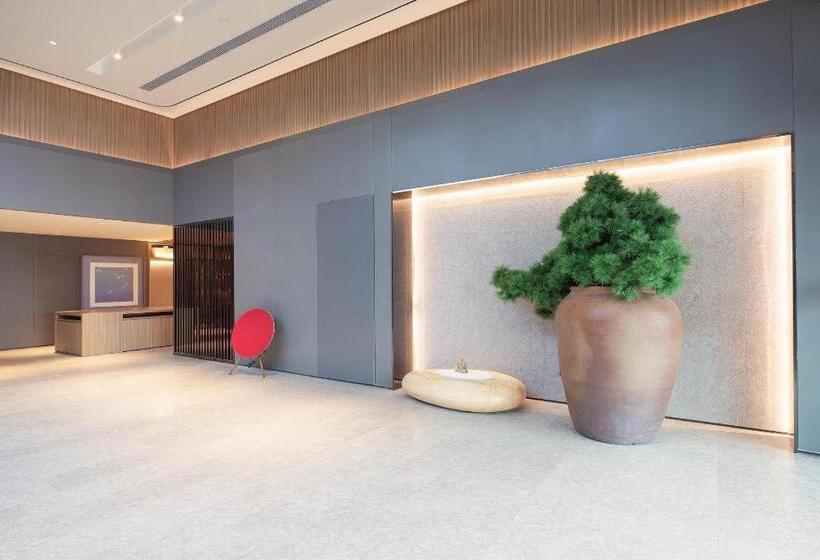 Ji Hotel Harbin West Railway Station