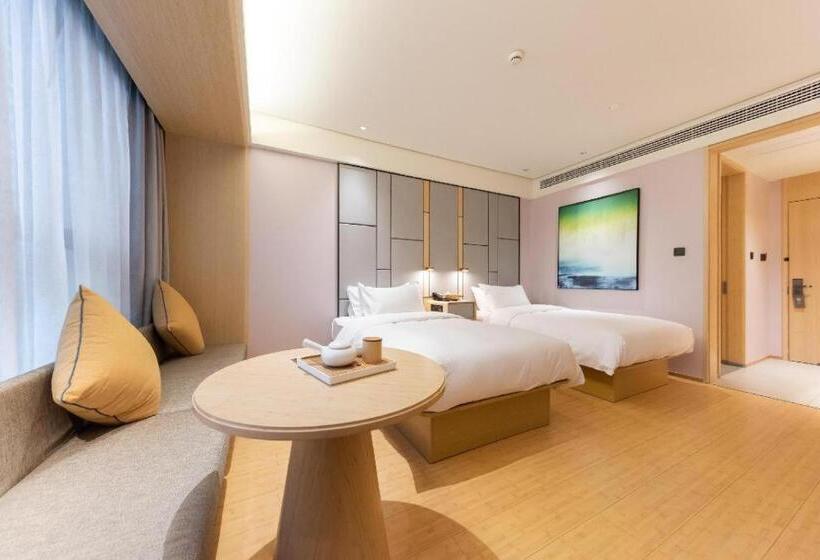 Ji Hotel Huzhou Administration Center
