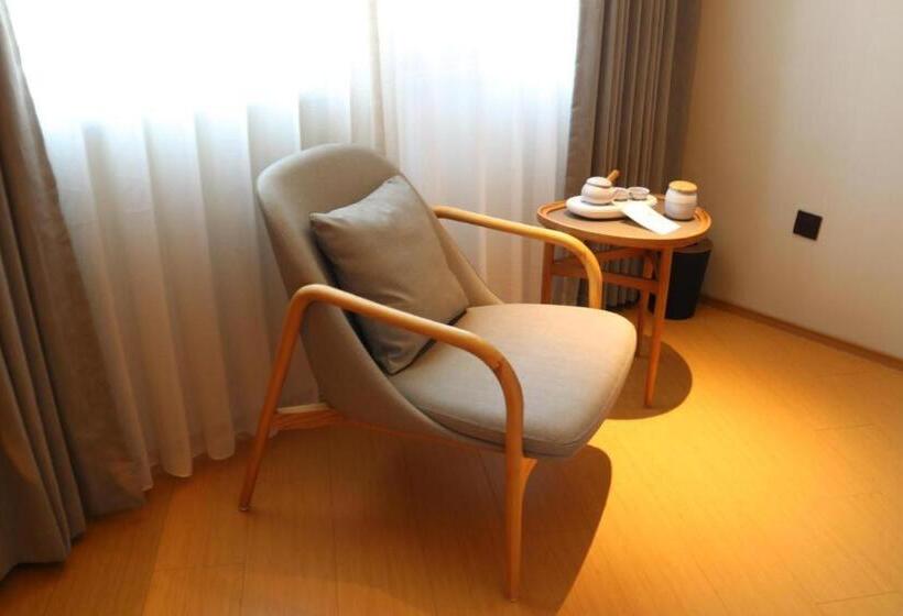 Ji Hotel Korla People S Square