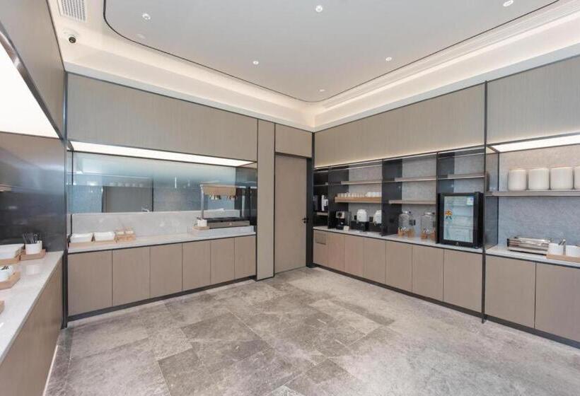 Ji Hotel Linyi Pingyi Binhe Yipin