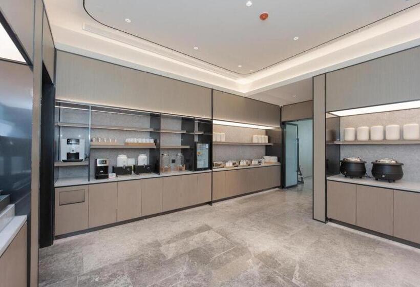 Ji Hotel Linyi Pingyi Binhe Yipin