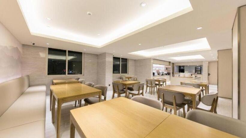 Ji Hotel Lishui Railway Station