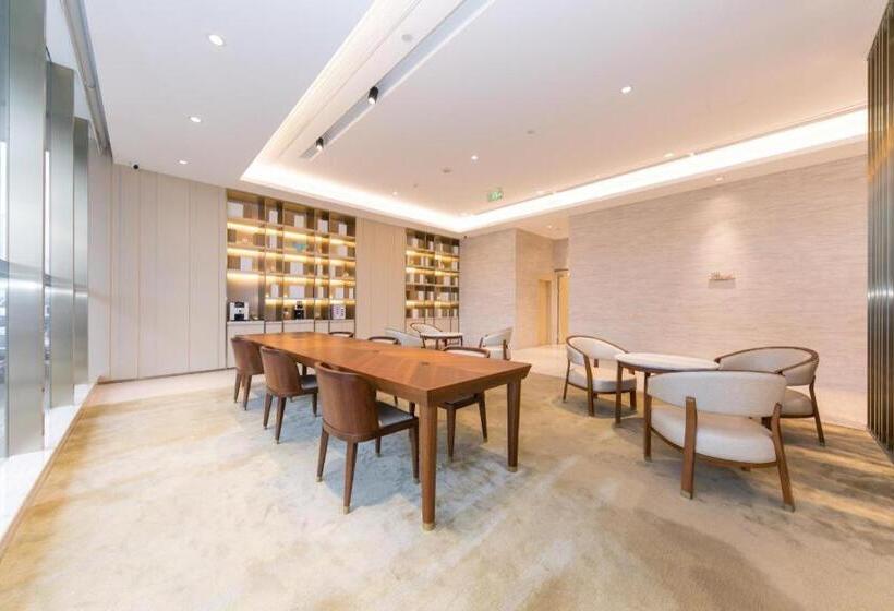 Ji Hotel Luoyang Jiudu Zhong Road