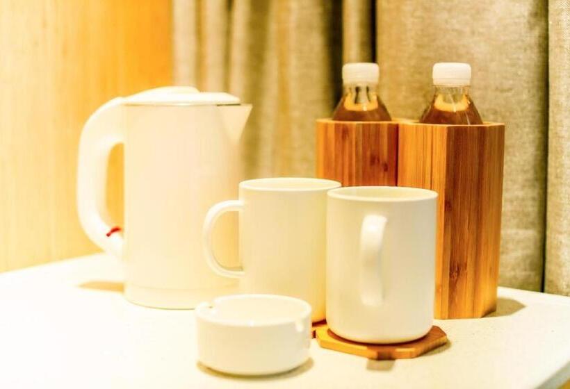 Ji Hotel Nantong Dongjing International