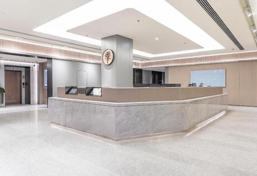 Ji Hotel Shanghai Tongji University South Lvyuan Road