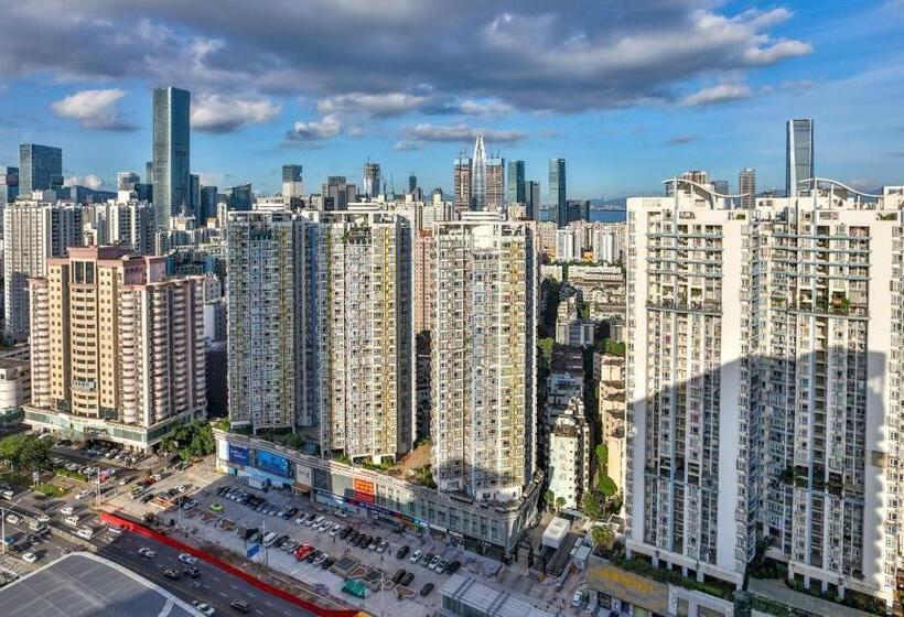 Ji Hotel Shenzhen Nanyou Metro Station