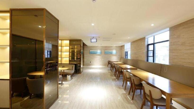 Ji Hotel Shiyan Fangxian Pedestrian Street