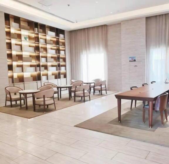 Ji Hotel Zhangye West Station