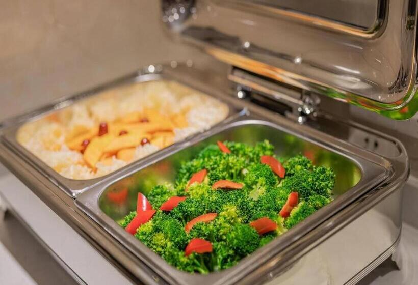 Lavande Hotel Kunming Cuihu Hospital Of Yunnan University