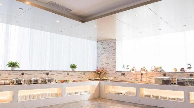 Lavande Hotel Nanchang Aixihu Shida