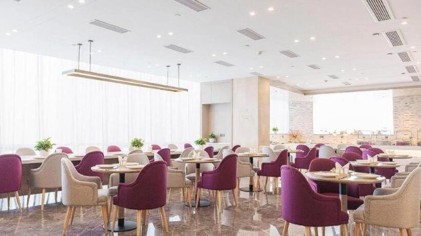 Lavande Hotel Nanchang Aixihu Shida