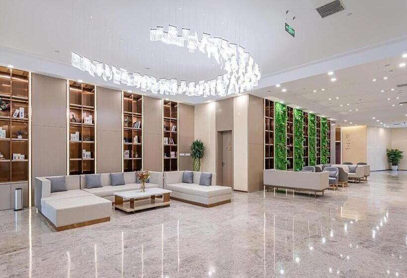 Lavande Hotel Tianjin Huayuan