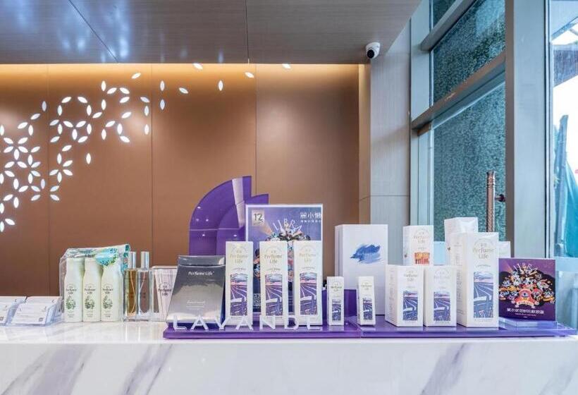 Lavande Hotel Tianjin Huayuan