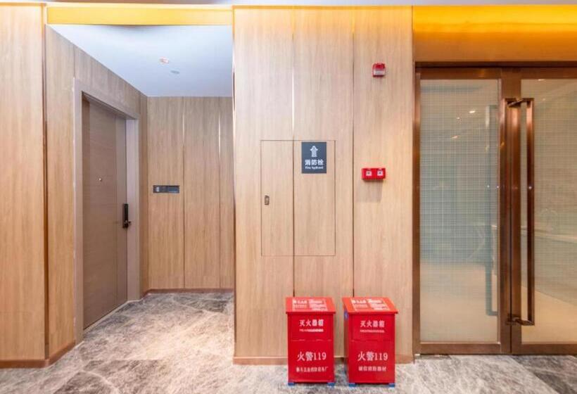 Lavande Hotel Zhongshan Lihe Square