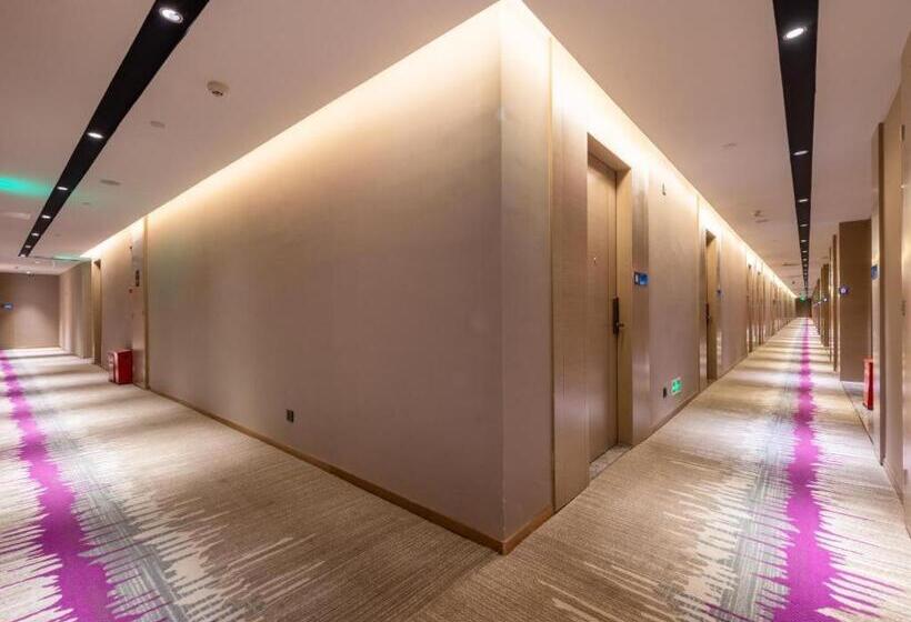 Lavande Hotel Zhongshan Lihe Square