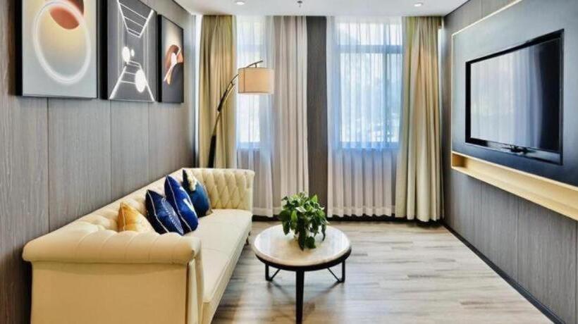 Midi Hotel Guangdong Chaozhou Xiangqiao District Hanshan Teachers College