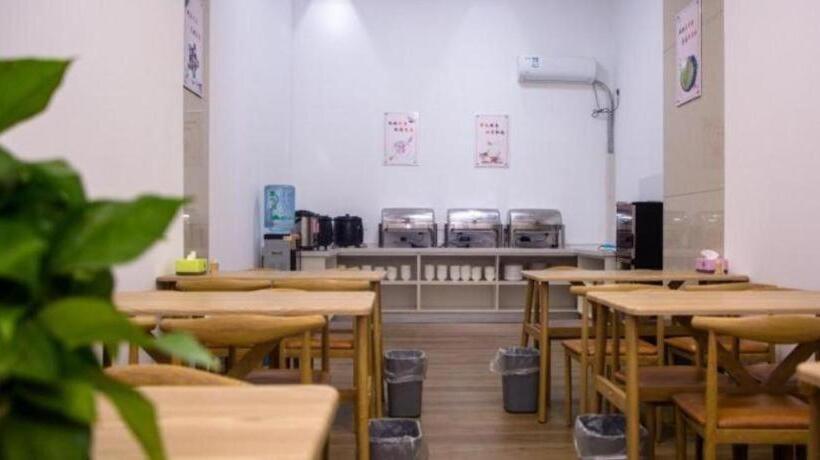 Shell Hotel Anhui Bozhou Woyang County Lexing Road Bus Station