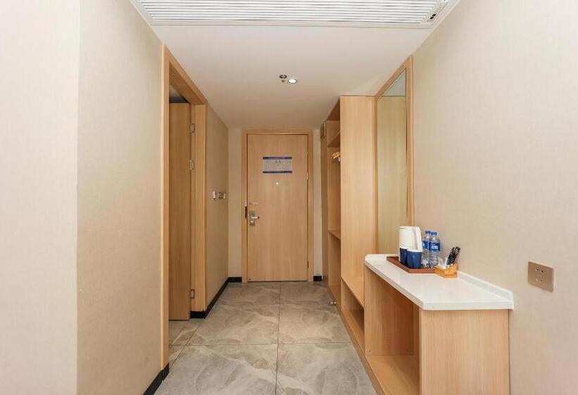 Starway Hotel Bozhou Chunyu Motor City