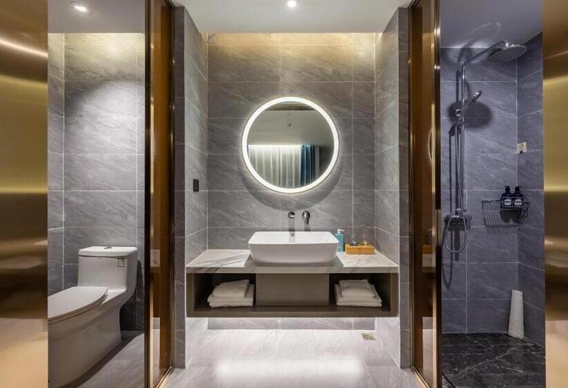 Starway Hotel Chuzhou Mingguang Tiyu Road