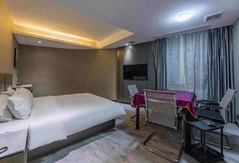 Starway Hotel Ji An Jinggangshan Avenue People S Square