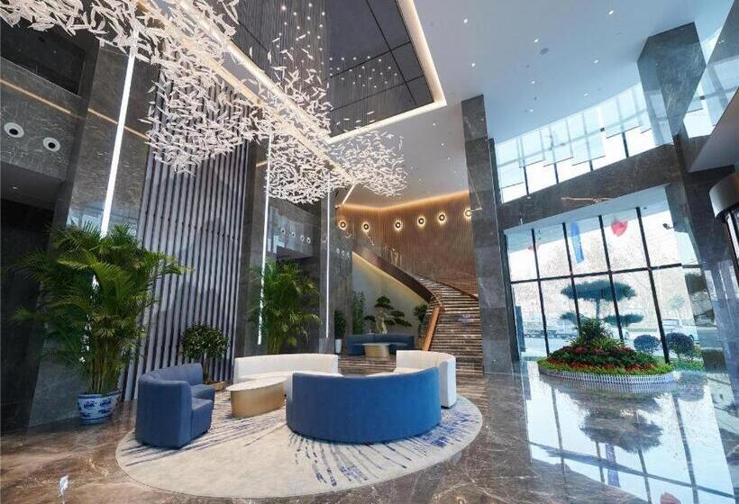 Starway Hotel Jiaozuo Spring City International Trade Plaza