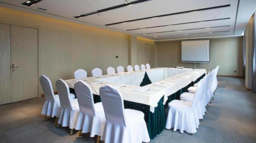 Starway Hotel Jiayuguan Guancheng