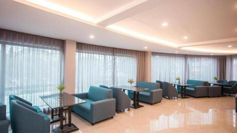 Starway Hotel Linhai Yintai City