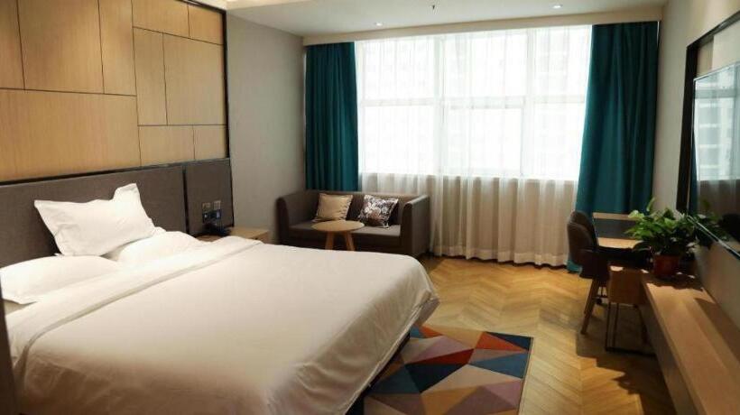 Starway Hotel Linqi Renmin Square