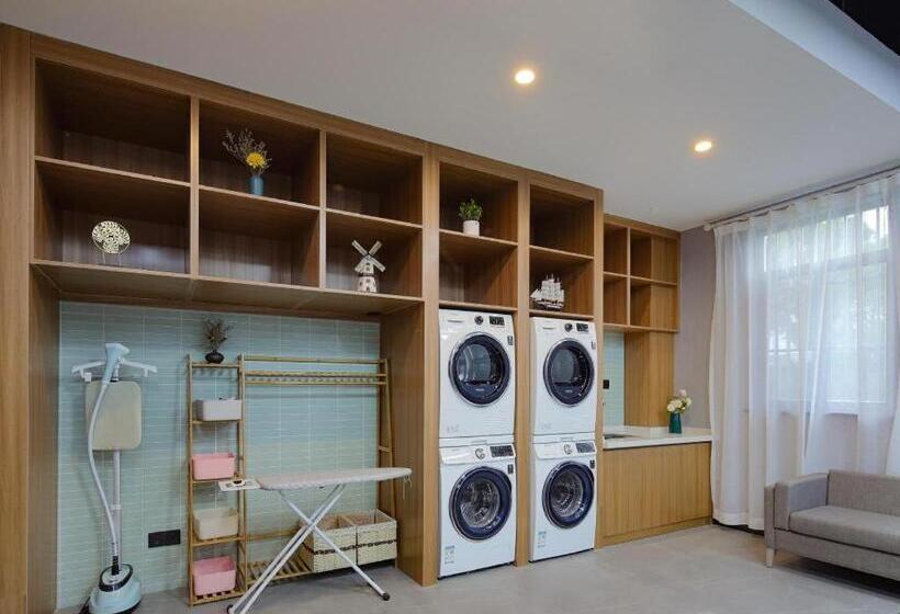 Starway Hotel Nanjing Binjiang Development Zone Xintiandi