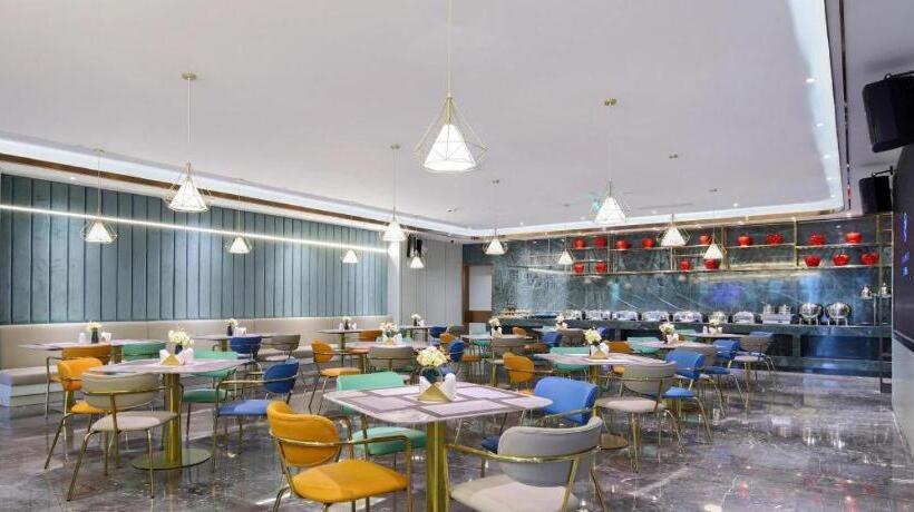 Starway Hotel Nanjing Binjiang Development Zone Xintiandi