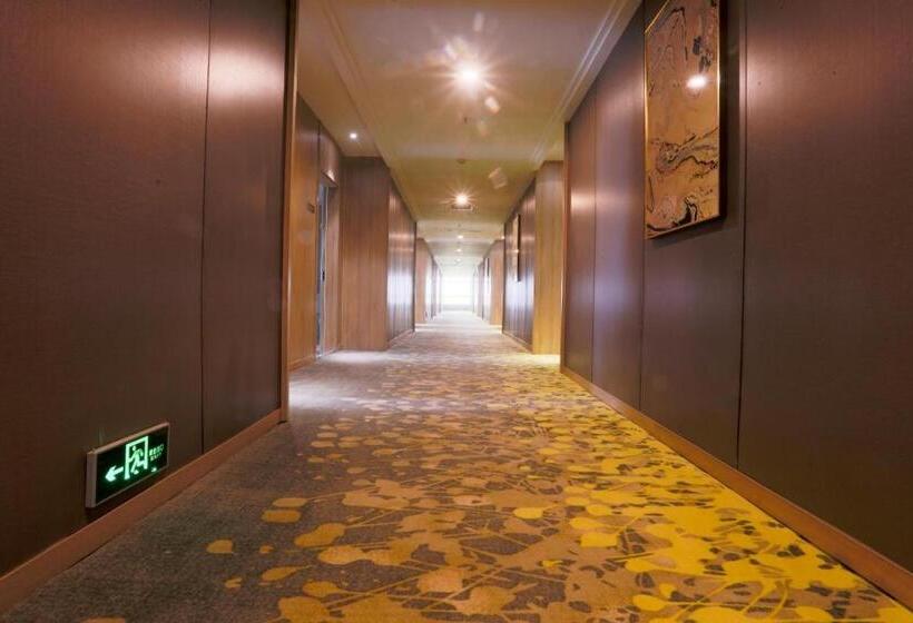 Starway Hotel Nanjing Getang Metro Station