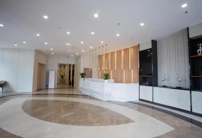 Starway Hotel Nanjing Getang Metro Station